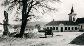 A051208_TOM_MUSOV_1920_4V_V